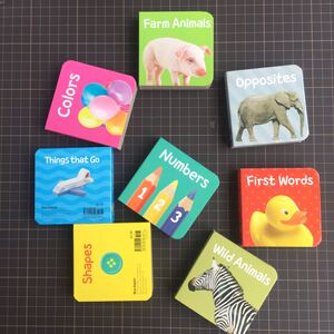 0到3岁宝宝手掌单词认知卡动物形状颜色交通工具图册