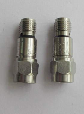 8529A INMET 10MHz-20GHz 900V SMA RF高压直流阻断器 高压隔直器