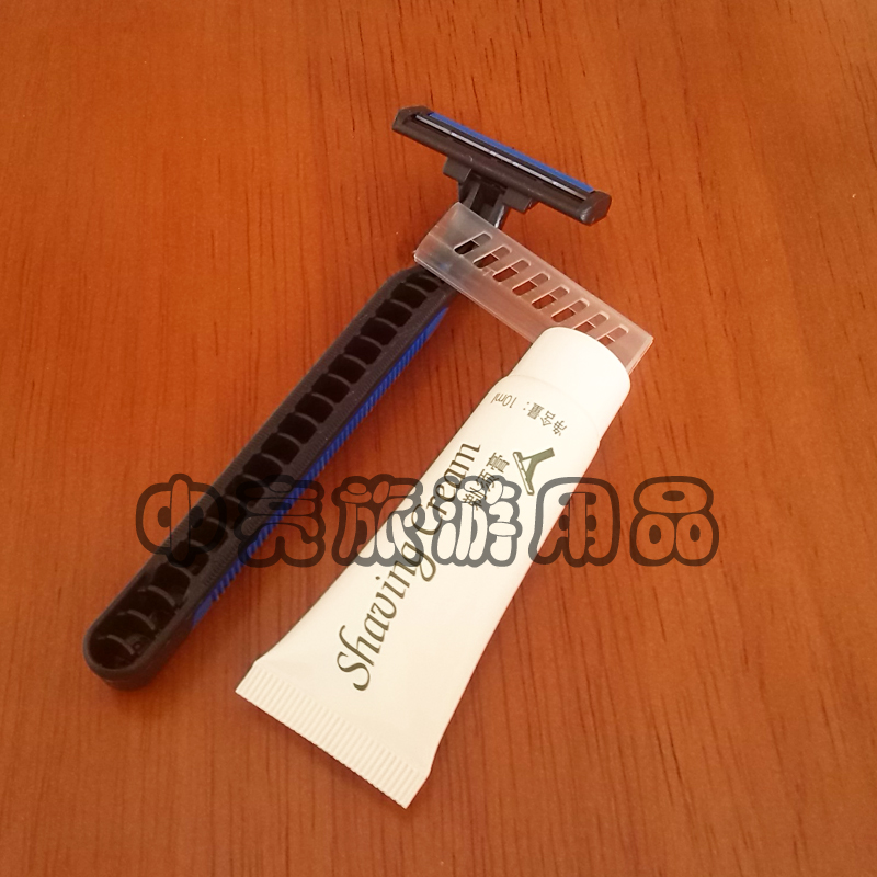 中亮旅游用品有十多年的线下实体运营经验，致力于更快捷的运作，更实惠的价格，更贴心的服务，努力让广大客户舒心，放心，网站主页www.zllyyp.com