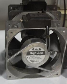 109-642 AC 200V 三洋SANYO 160*160*50 铝109-602 风机601