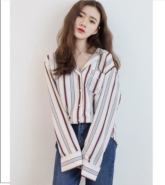 早春ins慵懒法式撞色拼色条纹V领衬衫宽松显瘦大码上衣胖MM女