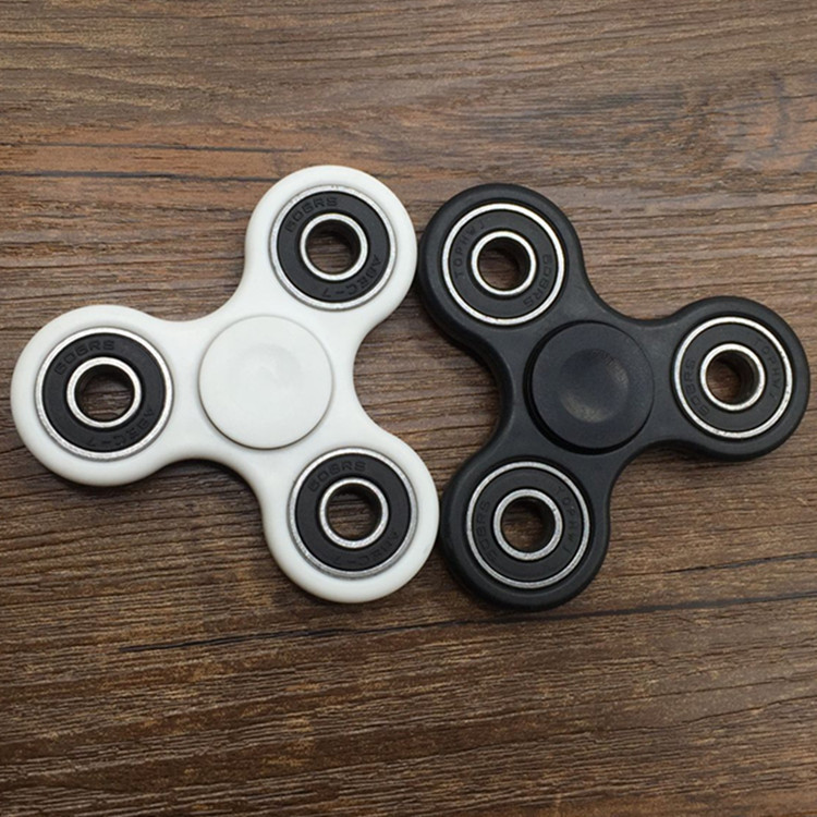 Fidget spinner HAND - Ref 2619389 Image 3