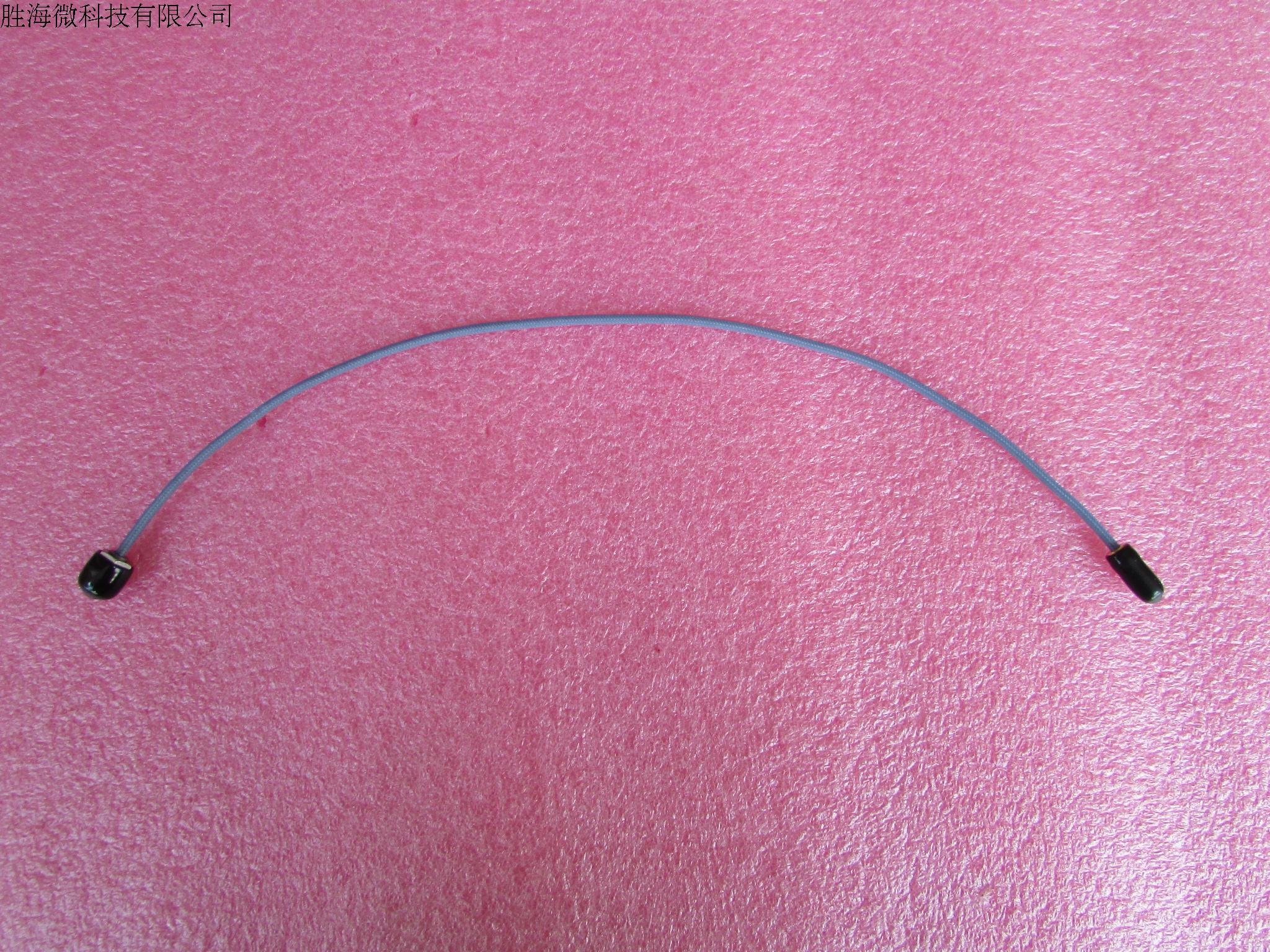 进口 Minibend S-12 DC-24GHz SMA-SMP 30.3公分射频微波同轴电缆跳线品牌：Minibend型号： Minibend S-12频率范围：DC-24GHz接头：SMA公-SMP长度：12.7CM线粗：2.49mm官网资料：htt