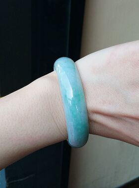 素净淡雅 翡翠A货飘绿扁条手镯58.5mm 玉镯手饰结婚礼物证书52547