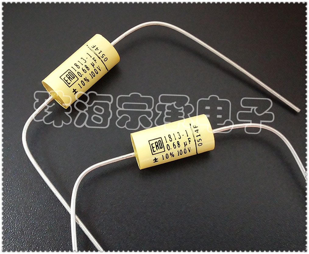 葡萄牙（VISHAY 分厂）制造、10%精度、轴向6x13毫米、加载寿命30万小时、1000个/盒、MKT1813 系列应用包括分组、旁路、过滤、定时、耦合和去耦，低压电路中的干扰抑制。