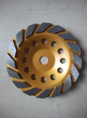 打磨抛光墙面混凝土180MM7寸）125MM5寸大节块地坪金刚石磨片磨盘