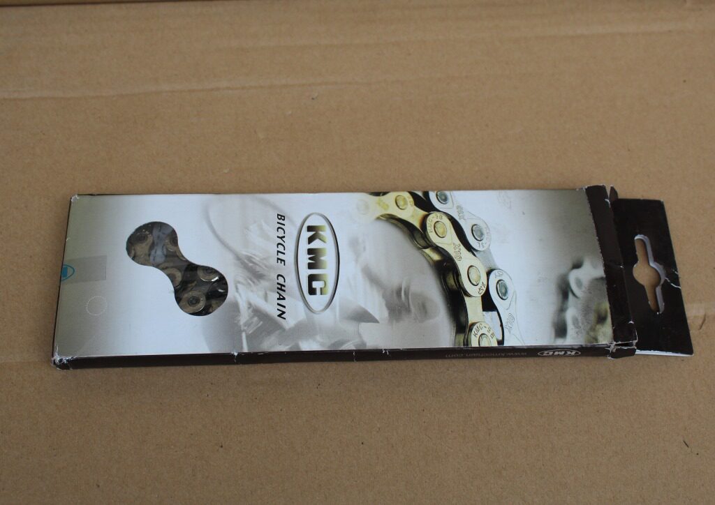 Chaîne de vélo - Ref 2378668 Image 1