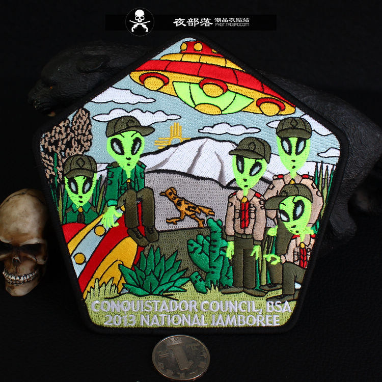 UFO外星人family刺绣布贴徽章衣服牛仔补丁装饰贴花DIY布标缝纫章
