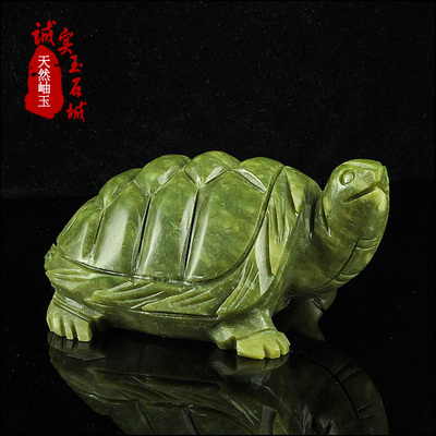 天然玉石岫玉龟摆件精品