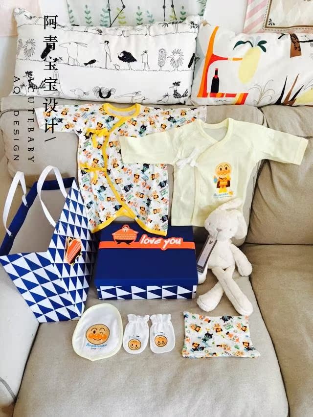 Coffret cadeau pour bébé - Vêtements + Fournitures - Ref 1976858 Image 4