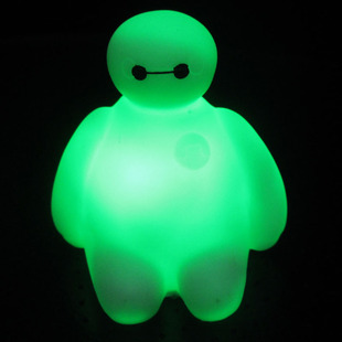 超能陆战队大白彩色发光公仔动漫快闪大白LED小夜灯送小朋友礼品