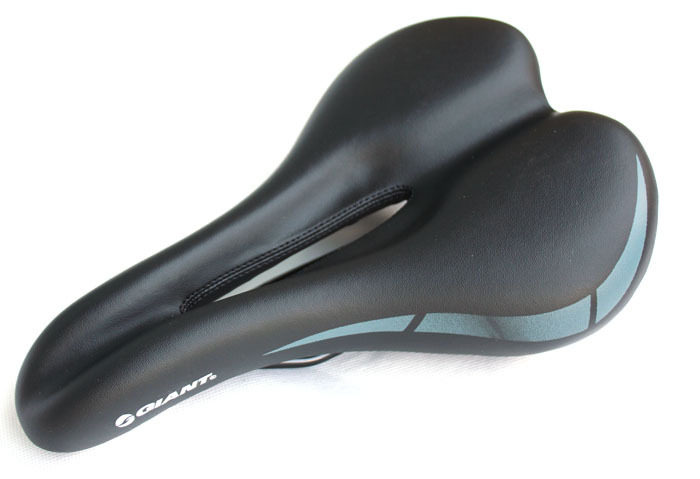 Selle de vélo Mountain Bike GIANT - Ref 2347887 Image 1