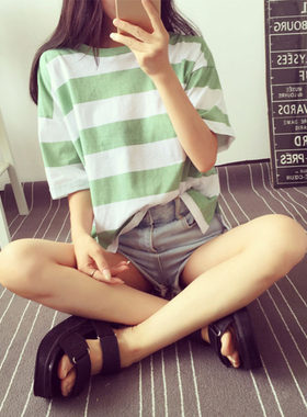 百搭海军风条纹宽松短袖T恤女