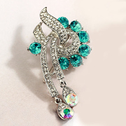 You filled your heart with decorated Korean fashion brooch shawl pin female Bai matching decorative brooches, buckles