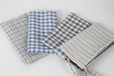 格子条纹杂货小布袋环保手机包