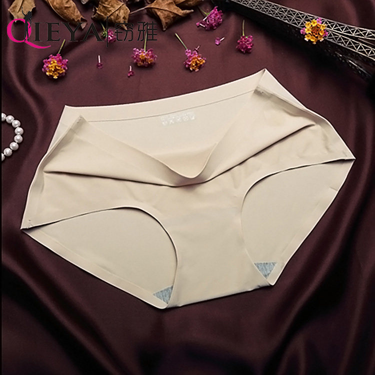 Slip jeune en soie Ice - Ref 640018 Image 1