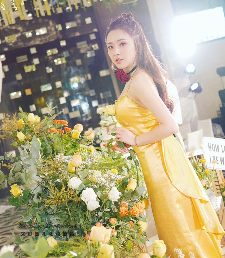 chocker Net Red Same item rose Flower Necklace halter Neck Strap have cash less than that is registered in the accounts Clavicle chain Banquet Jewelry Collarin the Accessories/Fashion Jewelry, Necklace  category - from Buy2taobao.com to provide professional Taobao agent buy service