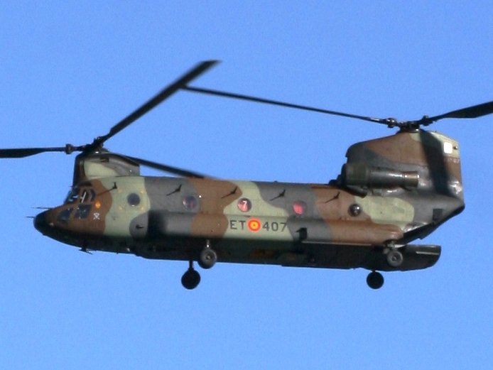 飞机哥remove before flight CH-40支奴干chinook运输机RBF钥匙扣