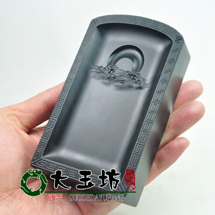 新疆和田玉黑羊脂墨玉吊坠黑碧玉兽面牌子虚位以待挂件籽料送证书