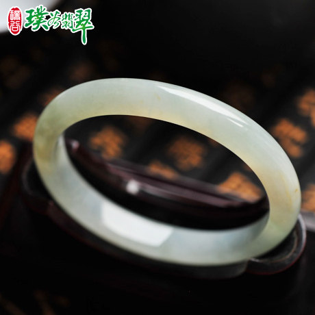 天然冰种贵妃a货翡翠手镯