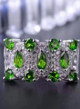 豪华风镶嵌天然透辉石戒指