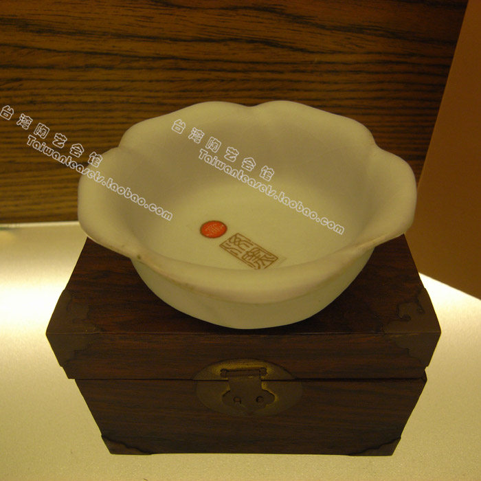 台湾老衡连汝窑杯 絕版汝窑开片花杯 收藏品與君共賞 非賣品