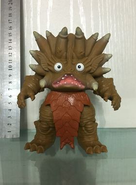 万代模型 怪兽软胶 哉阿斯奥特曼 胶囊光兽 米拉库隆 17cm系列