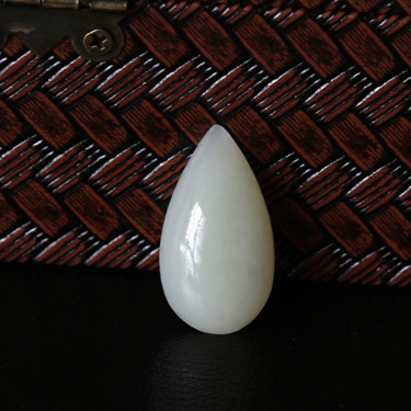 水玉冰魄 和田玉吊坠 白玉裸石吊坠 原石挂件项链 实物