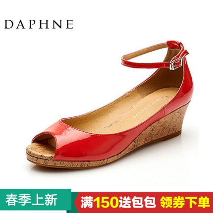 Daphne/达芙妮春单鞋坡跟鱼嘴时尚一字式扣带舒适高跟鞋凉鞋清仓