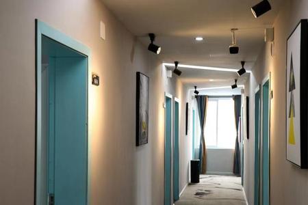 斑马影院式电竞酒店(成都大学店)