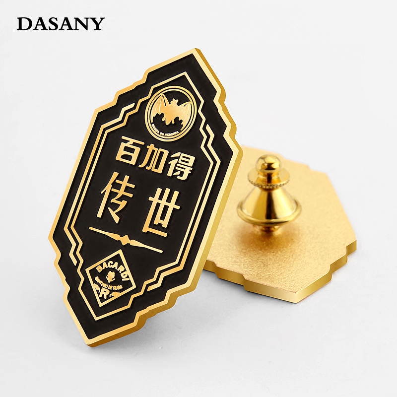 盾形亚光漆徽章定制 欧式花纹汉字胸徽扣 长方形立体胸针领徽订做