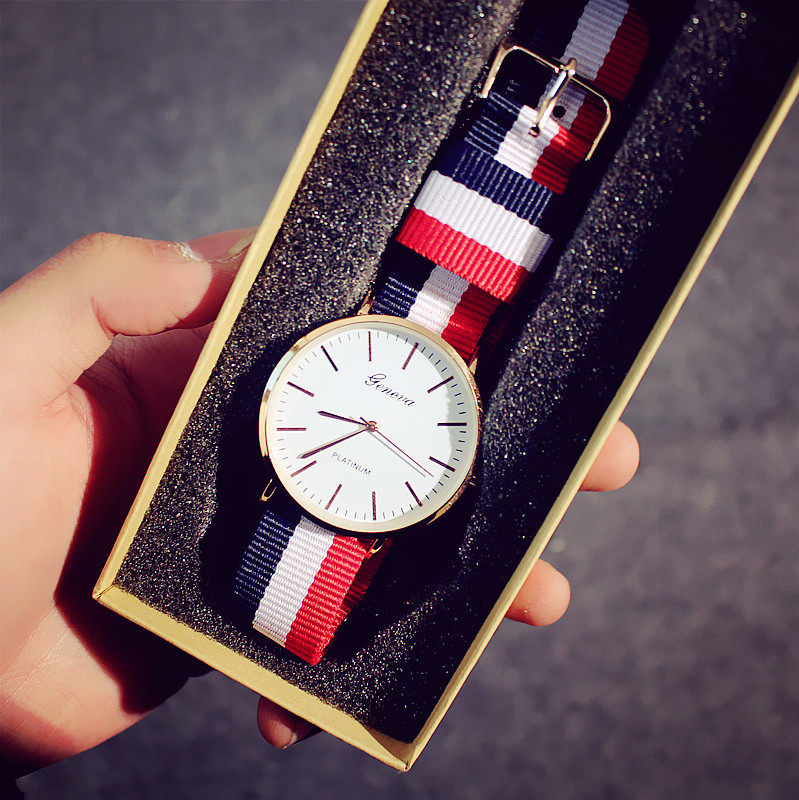 时尚潮流韩版简约帆布尼龙带手表男款复古超薄休闲学生男女情侣表在类目 手表, 腕表中 - 来自Buy2taobao.com提供专业的淘宝代购服务