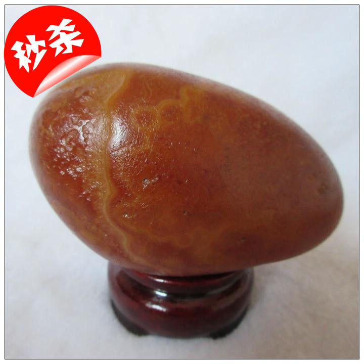 天然玛瑙原石摆件：笔筒状玛瑙洞。小巧玲珑花纹漂亮 把玩件 新品