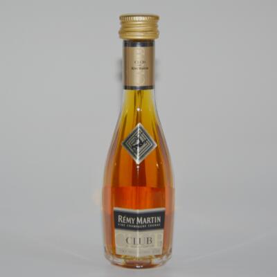 酒版收藏remymartin干邑白兰地