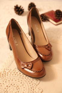 优雅公主蝴蝶结森女系蕾丝花边真皮高跟浅口女单鞋 复古小香风皮鞋