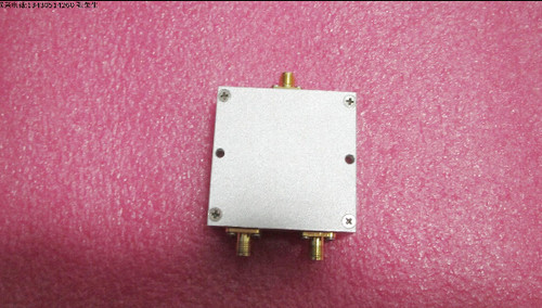 500-5200MHz 10W SMA N RF 射频同轴 2路 二合一合路器 一分二功分器 可定做 厂家承若质量保修1年，请放心购买