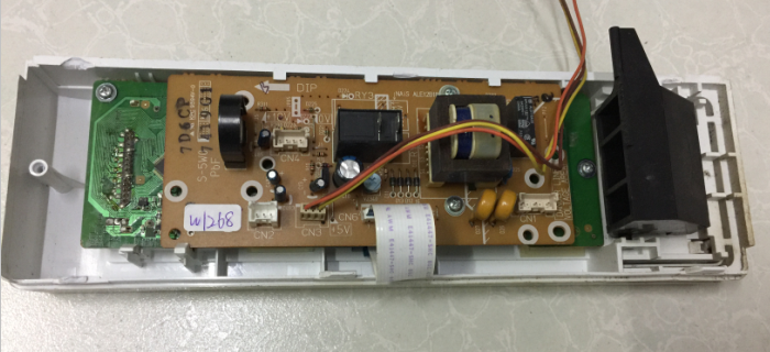 原装拆机，没修过，实物拍图，默认韵达，当天发货 买电视主板的亲，请看清标题的屏型号