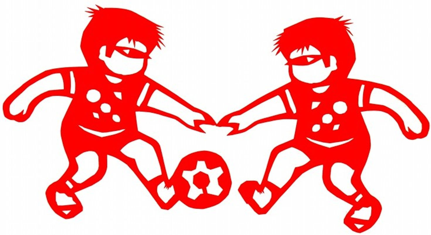 学校幼儿园剪纸窗花,纯手工体育运动类学生儿童镂空剪纸,踢足球