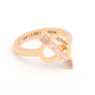 欧美品牌新款一箭穿心 浅粉色锆石精美个性时尚百搭戒指 指环女