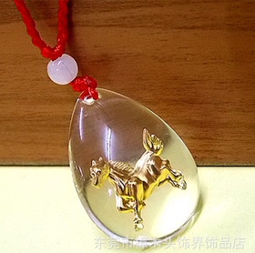 马肖吊坠水滴形电镀批发镶金