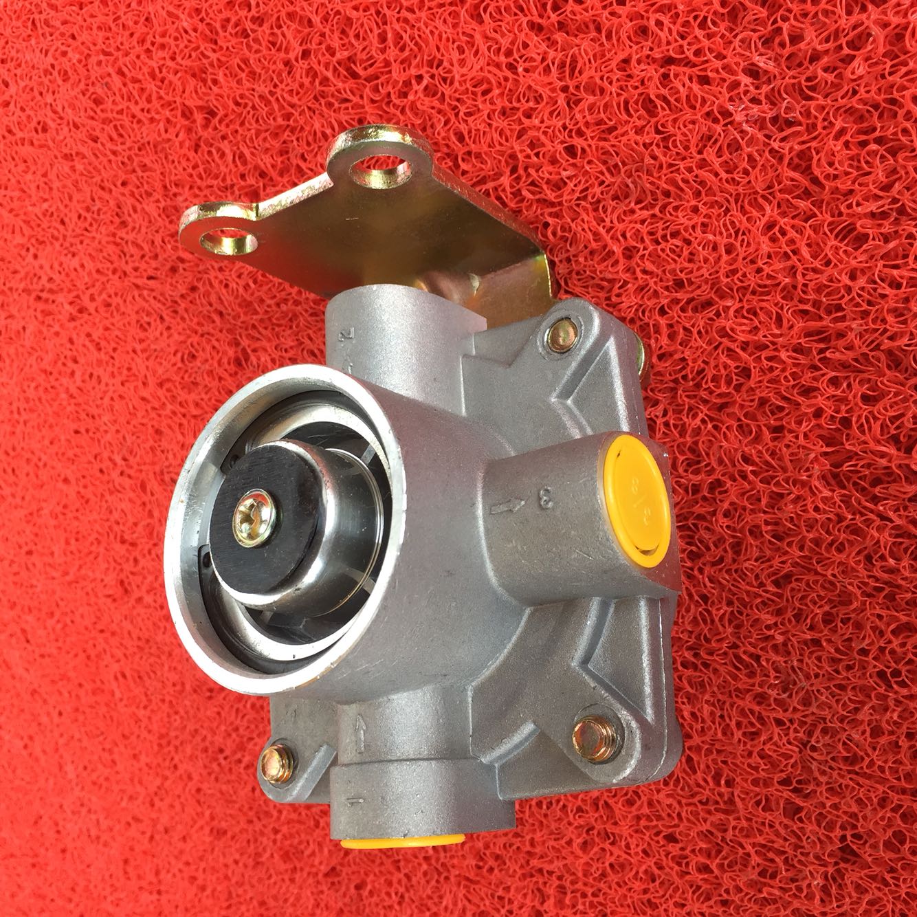 【钦州扬声汽配】原厂钦机两缸车小四缸车专用刹车继动阀