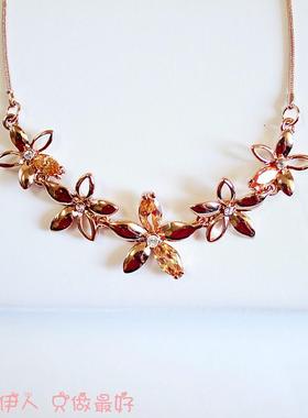 玫瑰金镂空水晶小项链