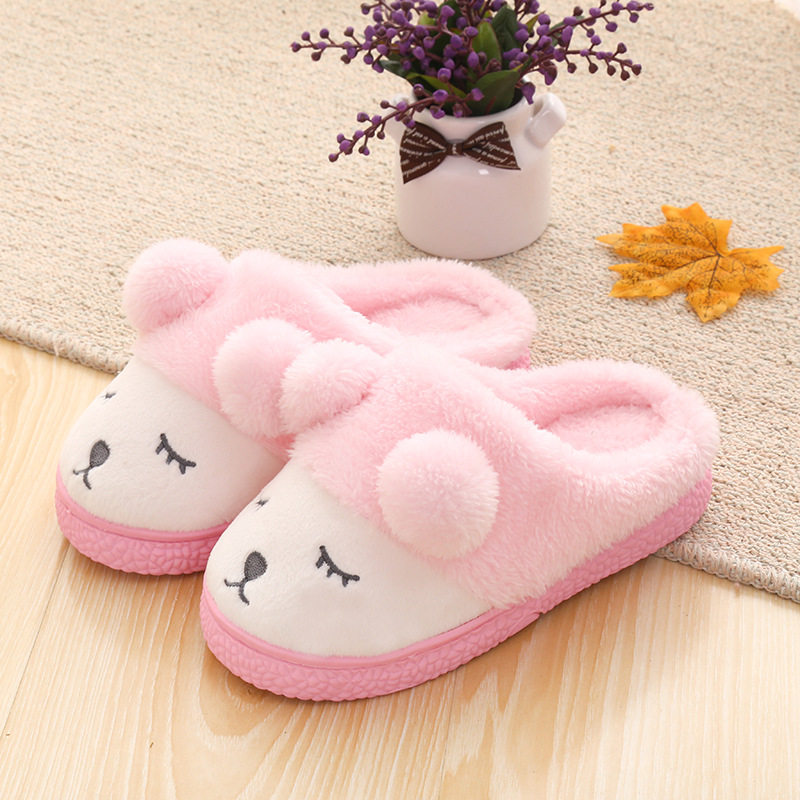 Pantoufles enfants en autre pour hiver - semelle plastique - Ref 1005521 Image 3