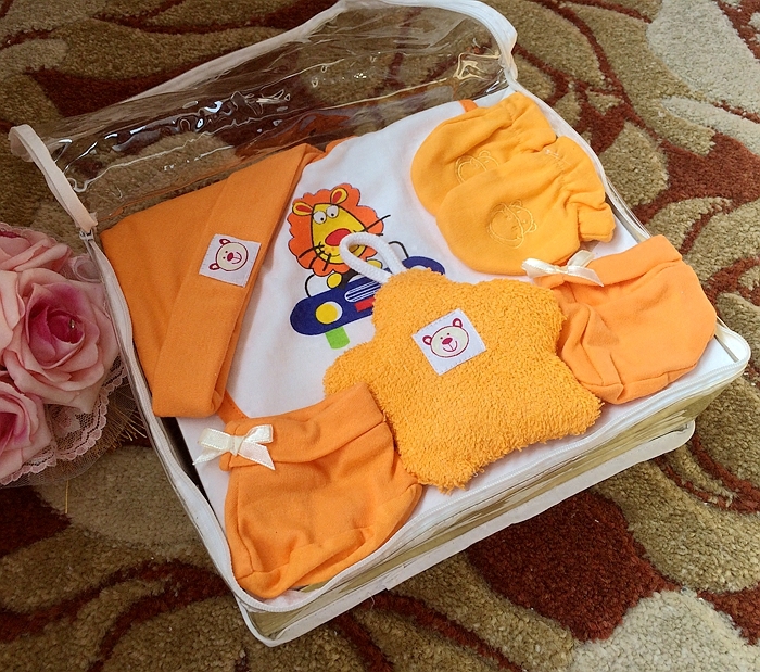 Coffret cadeau pour bébé - Kit d accessoires - Ref 1965912 Image 1