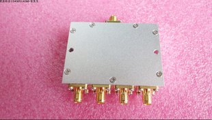 2700MHz 四合一合路器 10W RF射频同轴4路 一分四功分器 SMA 2225