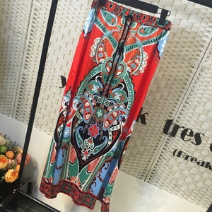 泰国印度假民族风图腾印花过膝半身裙长裙2019春夏旅游百搭大裙摆