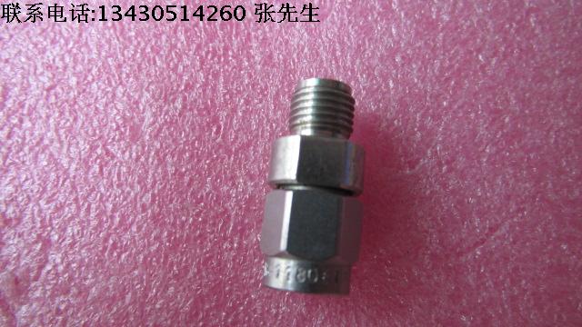 RADIALL R411806119 6dB DC-18GHz 2W SMA RF 射频微波同轴固定衰减器 质量包好，包能用 可提供详细测试图 成色好 名 称：同轴固定衰减器 品 牌：RADIALL 型 号：R411806119 衰 减 量: 6dB 频 率：DC-18GHz