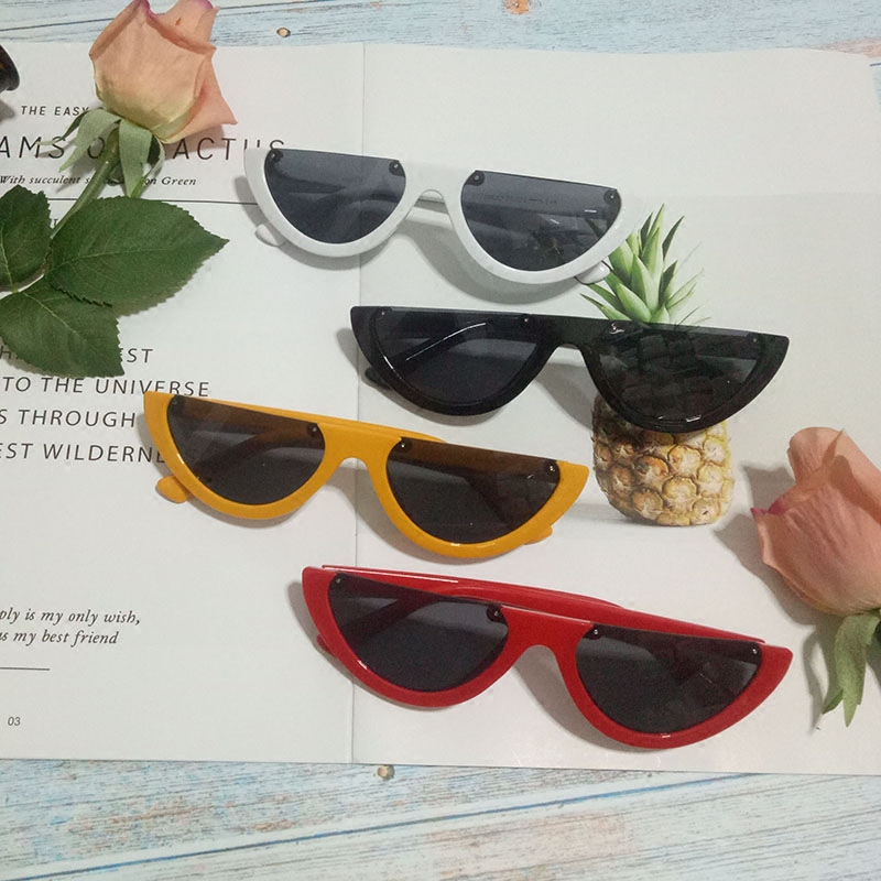 网红达人街拍墨镜男女半框猫眼半月湾眼镜前卫个性半圆复古太阳镜