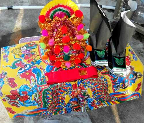 潮汕拜神用品 关爷袍  王爷袍 伯公袍 南辰北斗袍 各种神袍订做