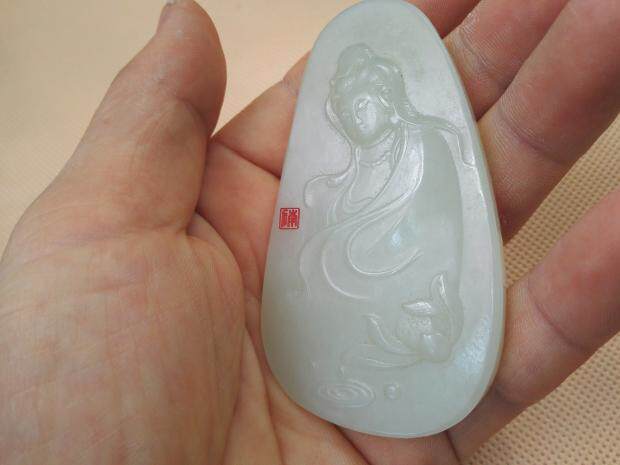 和田玉石白玉观音玉牌